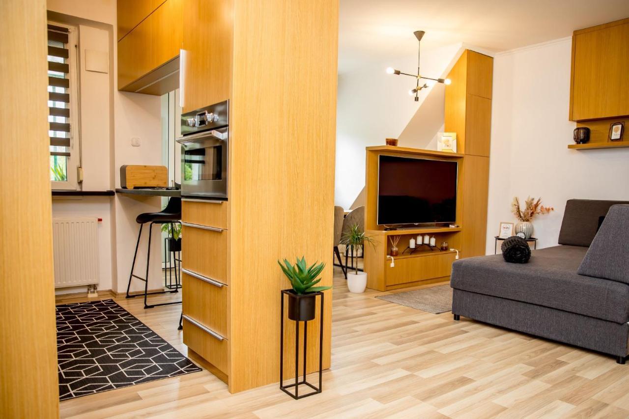 Rose Gold Apartment ซาลาแอแกร์แซค ภายนอก รูปภาพ